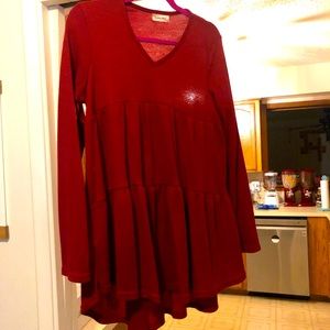 ❤️🖤NWOT Loose Fitting Three Tier Waffle Knit Red Long Sleeve Top Size M🖤❤️
